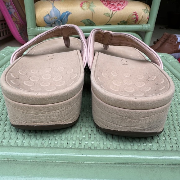 Vionic Size 10 Women’s Sandal Dusty Rose - Picture 8 of 10